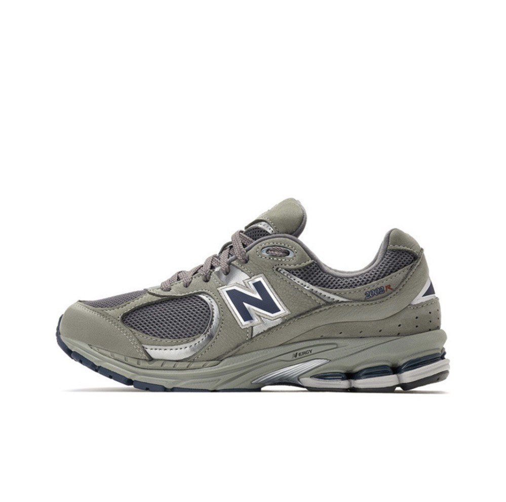 New Balance 2002R (ML2002RA)