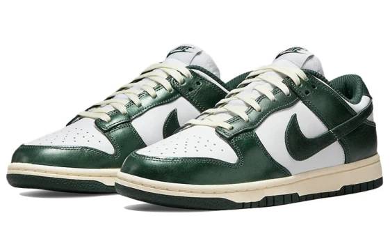 Для треккинга Nike Dunk Low Vintage Green Women's DQ8580-100