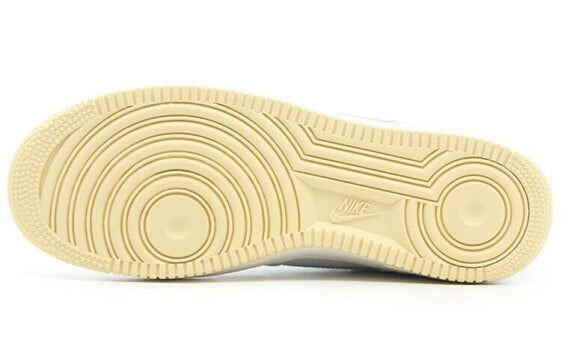 Кроссовки Nike Air Force 1 Low '07 Le Starfish DM0970-111