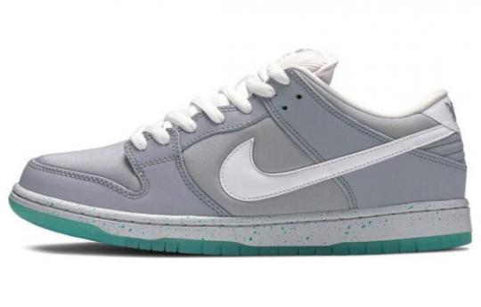 Кроссовки Nike SB Dunk Low Marty McFly 313170-022