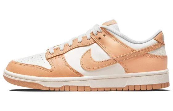 Для треккинга Nike Dunk Low Harvest Moon Women's DD1503-114