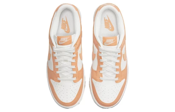 Для треккинга Nike Dunk Low Harvest Moon Women's DD1503-114