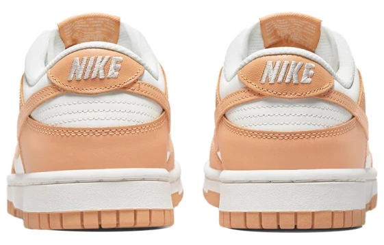 Для треккинга Nike Dunk Low Harvest Moon Women's DD1503-114