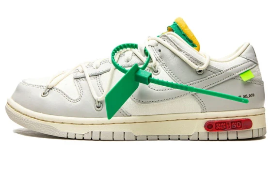 Nike Dunk Anti-Slip Wear-Resistant Low-Top Skateboard Shoes Women's True Red HJ3491-161(女款白红)