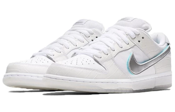 Для треккинга Nike Sb Dunk Low Diamond Supply Co. White Diamond BV1310-100