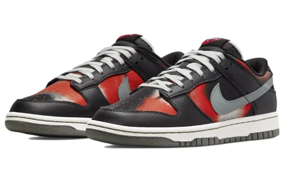 Для треккинга Nike Dunk Low Graffiti Black Red DM0108-001