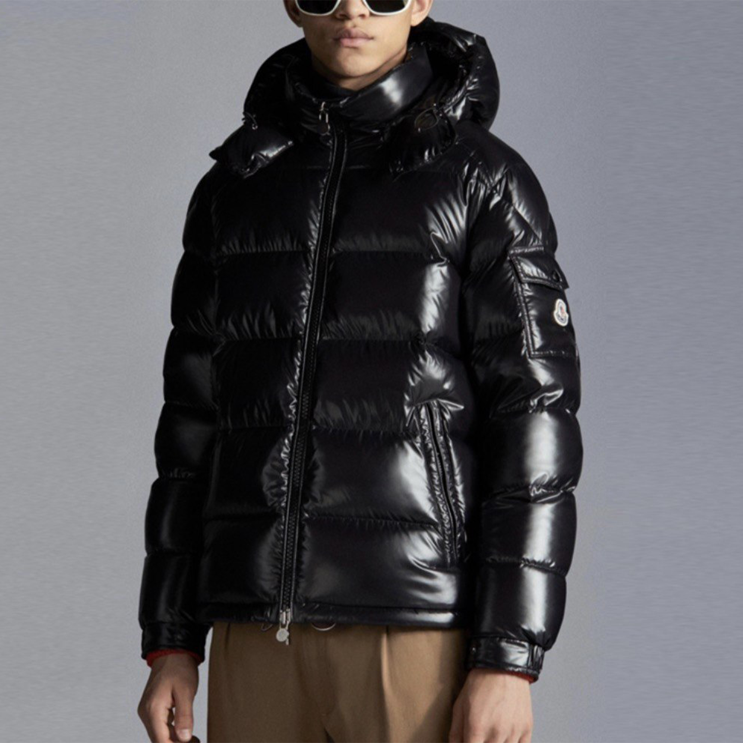 Пуховик Moncler (0911A5360068950999)