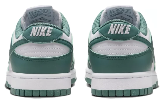 Для треккинга Nike Dunk Low Next Nature Bicoastal Women's DD1873-107