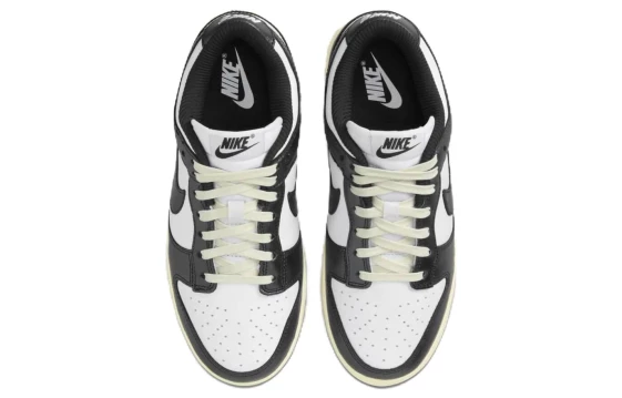 Для треккинга Nike Dunk Low Vintage Panda Women's FQ8899-100