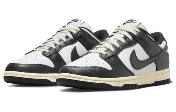 Для треккинга Nike Dunk Low Vintage Panda Women's FQ8899-100