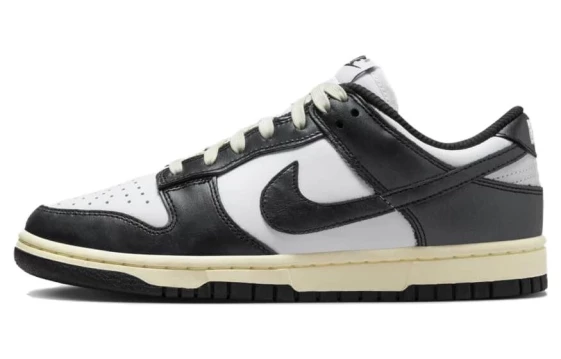 Для треккинга Nike Dunk Low Vintage Panda Women's FQ8899-100