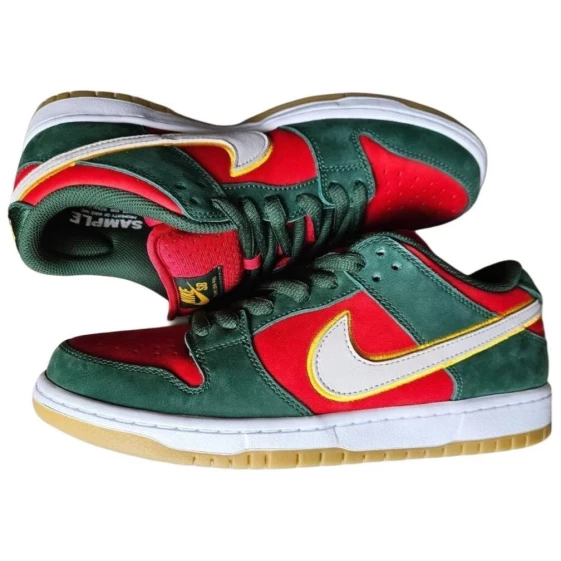 Для треккинга Nike SB Dunk Low PRM "Seattle Supersonics" FZ1287-300