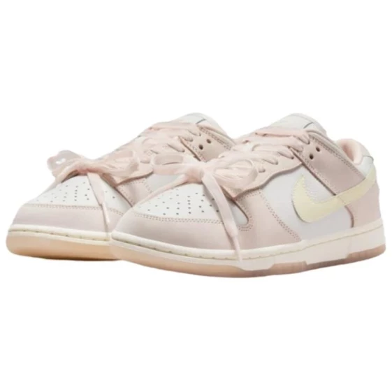 Для треккинга Nike Dunk Low 'Light Soft Pink' Women's FB7910-601