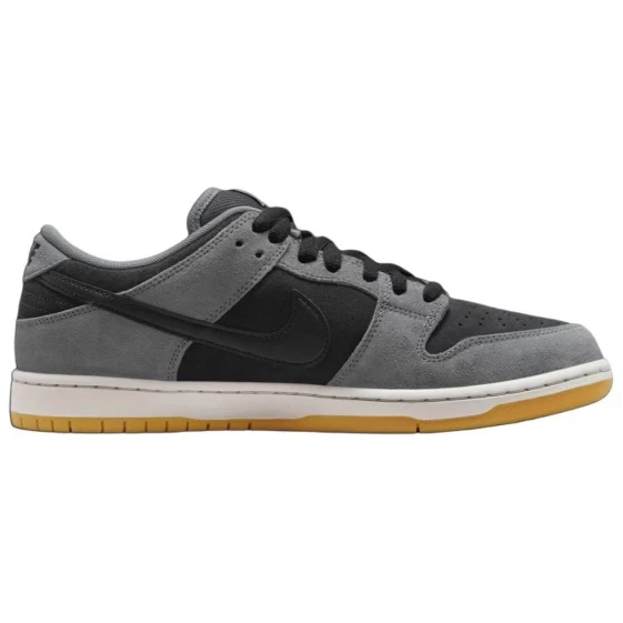 Для треккинга Nike SB Dunk Low "Dark Smoke Grey" HF3063-001