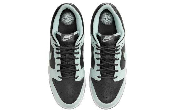 Для треккинга Nike Dunk Low Dark Smoke Grey Barely Green FZ1670-001