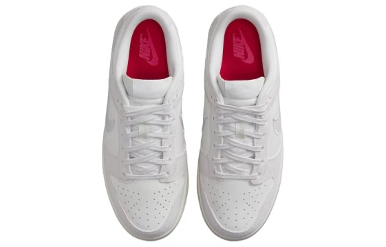 Для треккинга Nike Dunk Low Sail Iridescent Swoosh Women's HF5074-133