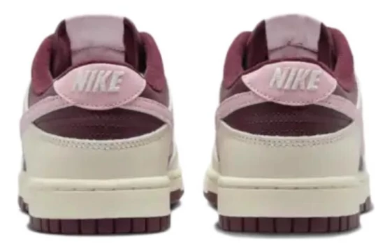 Для треккинга Nike Dunk Low Retro Prm Valentine's Day 2023 DR9705-100