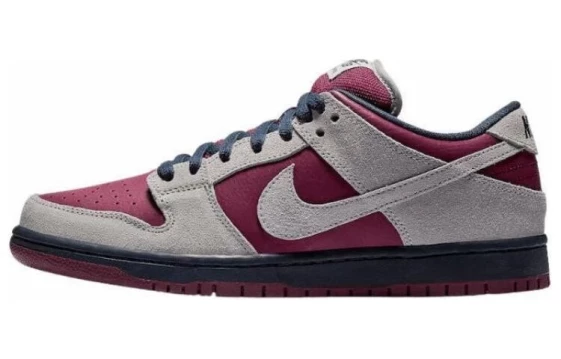 Для треккинга Nike Sb Dunk Low Atmosphere Grey True Berry BQ6817-001