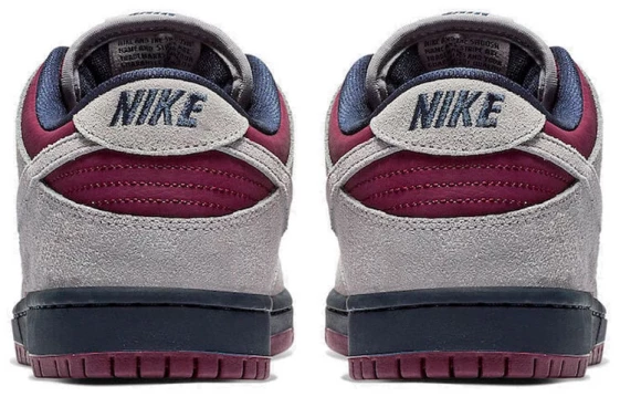 Для треккинга Nike Sb Dunk Low Atmosphere Grey True Berry BQ6817-001