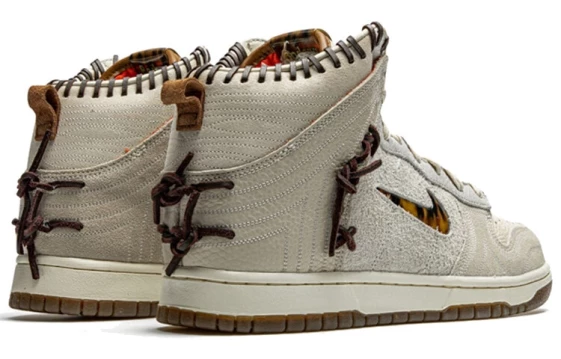 Для треккинга Nike Dunk High Bodega Sail Multi Friends And Family CZ8125-100