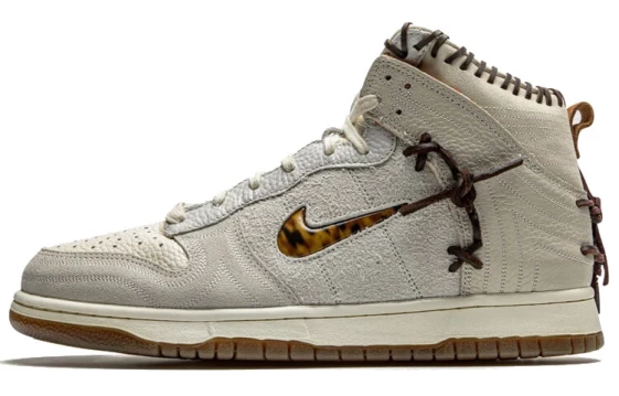 Для треккинга Nike Dunk High Bodega Sail Multi Friends And Family CZ8125-100