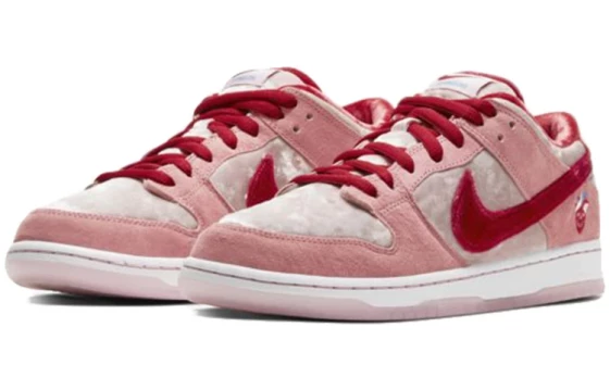 Для треккинга Nike SB Dunk Low StrangeLove CT2552-800