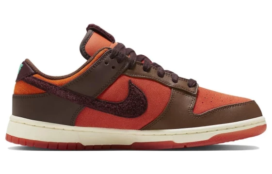 Для треккинга Nike Dunk Low Retro PRM 'Year Of The Rabbit Light Crimson' 2023 FD4203-661