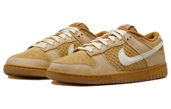 Для треккинга Nike Dunk Low Waffle FZ4041-744