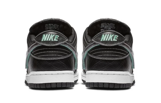 Для треккинга Nike Sb Dunk Low Diamond Supply Co. Black Diamond BV1310-001