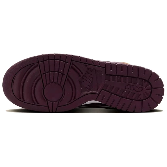 Для треккинга Nike Dunk Low Jumbo 'Light British Tan' FQ8248-200