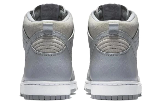 Для треккинга Nike Dunk High Se Pearl Pure Platinum Women's DR5488-001
