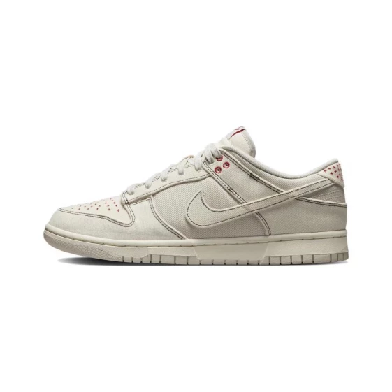 Для треккинга Nike Dunk Low North Carolina A&T DR6187-001