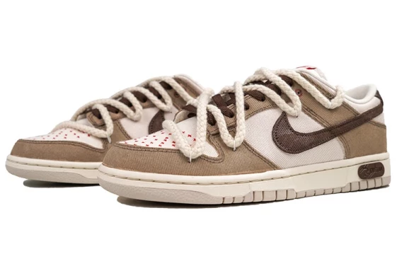 Для треккинга Nike Dunk Low North Carolina A&T DR6187-001