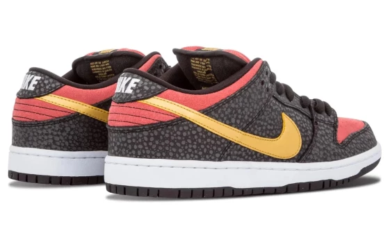 Для треккинга Nike Sb Dunk Low Walk Of Fame 504750-076