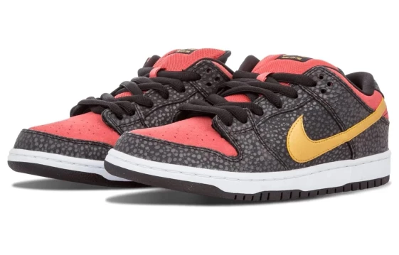 Для треккинга Nike Sb Dunk Low Walk Of Fame 504750-076