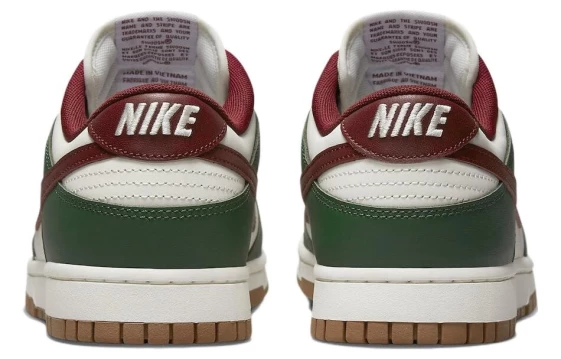 Для треккинга Nike Dunk Low Gorge Green FB7160-161