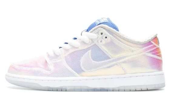 Для треккинга Nike Sb Dunk Low Street Fighter Chun Li 304292-405