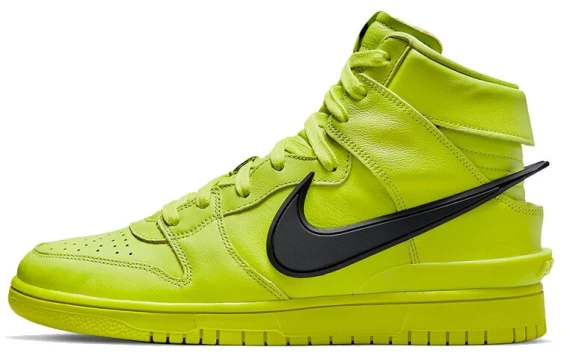 Для треккинга Nike Dunk High AMBUSH Flash Lime CU7544-300