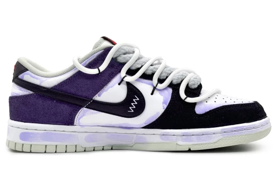 Для треккинга Nike Dunk Low Cl Black White Varsity Red 304714-016