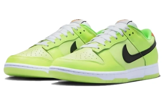 Nike Dunk Sagittarius Slip Resistant Low Top Skateboard Shoes Women's White Purple DD1503-103（Team617-淡紫射手座）