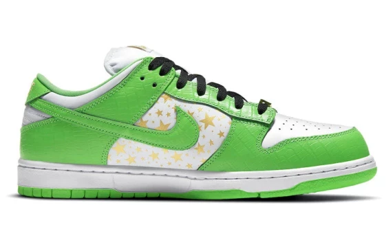 Для треккинга Nike SB Dunk Low Supreme Stars Mean Green 2021 DH3228-101