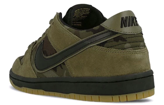 Для треккинга Nike Sb Dunk Low Skate Camo 854866-209