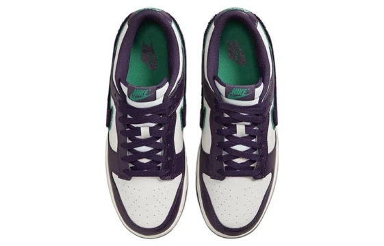 Для треккинга Nike Dunk Low Chenille Swoosh Sail Grand Purple DQ7683-100