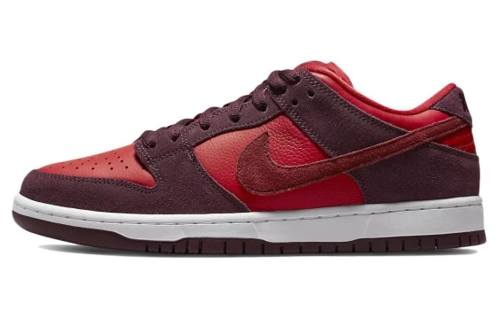 Для треккинга Nike Sb Dunk Low Cherry DM0807-600