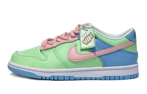 Для треккинга Nike SB Dunk Low Space Jam 304292-021