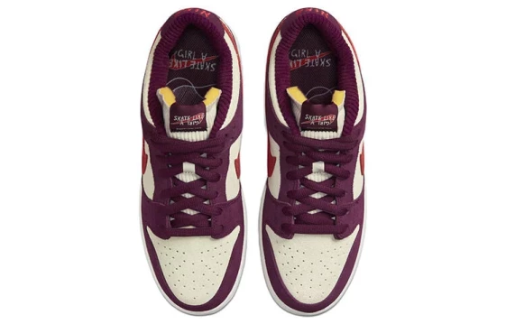 Для треккинга Nike SB Dunk Low Skate Like A Girl DX4589-600