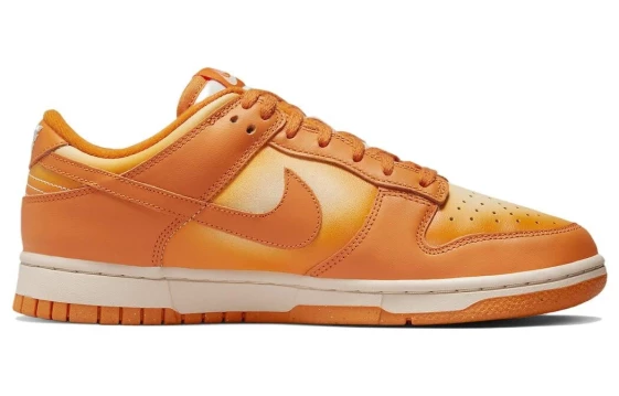 Для треккинга Nike Dunk Low Magma Orange Women's DX2953-800