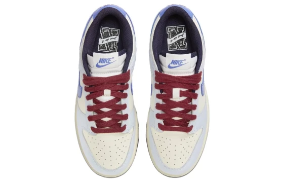 Для треккинга Nike Dunk Low "From Nike To You" Women's FV8113-141