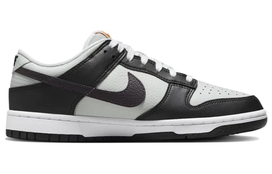 Для треккинга Nike Dunk Low Black Total Orange Mini Swoosh FN7808-001