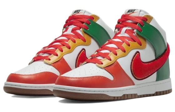 Для треккинга Nike Dunk High University 7 Eleven DR8805-100